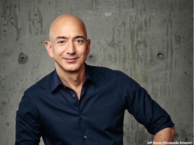 jeff bezos camisa azul